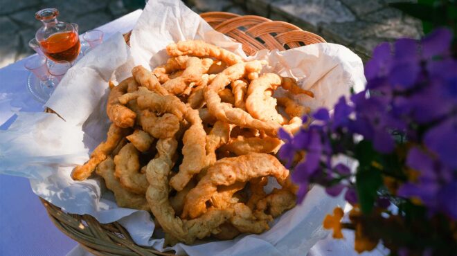 νηστεύει-ο-δούλος-του-θεού-γιατί-ψωμί-δ-564162250