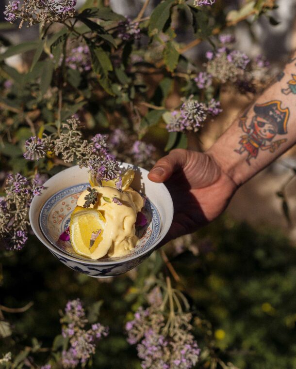 παγωτό-λεμόνι-με-την-παλιά-συνταγή-564182032