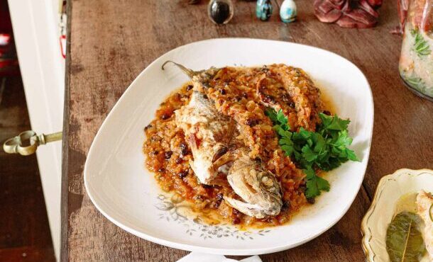 ψάρι-με-κάππαρη-ξερή-με-παλιά-συνταγή-α-564191374