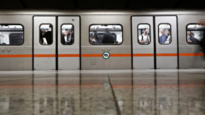 γραμμή-2-μετρό-από-σήμερα-κλείνουν-νωρί-564185071