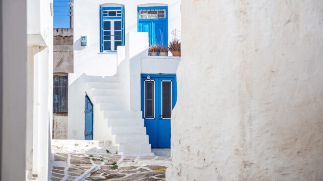 πάσχα-στις-κυκλάδες-κάθε-νησί-άλλα-έθι-564162340