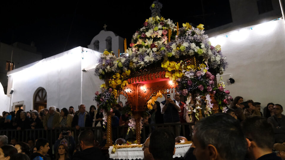 Πάσχα στις Κυκλάδες: Κάθε νησί άλλα έθιμα-2