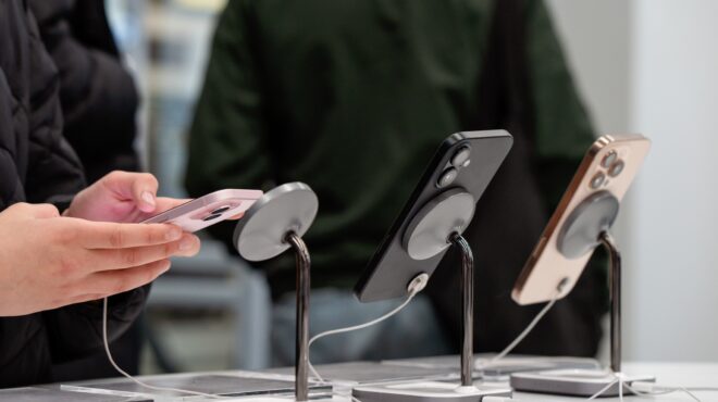 η-αι-στέλνει-τον-λογαριασμό-σε-υπολογι-564173884