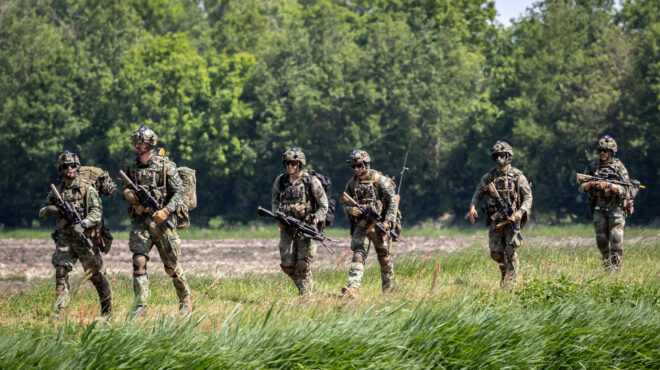 μείωση-συνόδων-εξετάζει-το-νατο-564198895