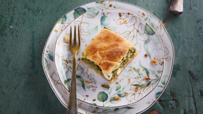 χορτόπιτα-με-χειροποίητη-μακεδονίτι-564185158