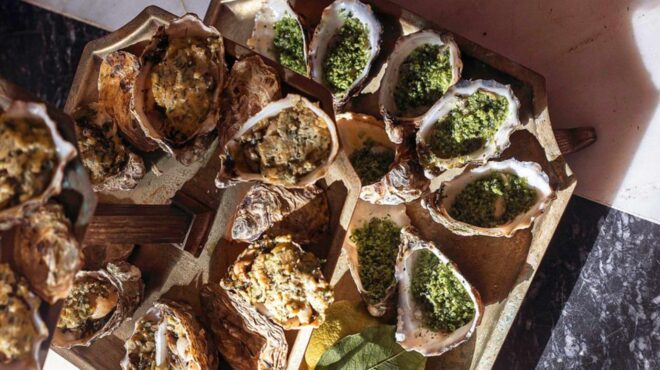 στρείδια-με-τραγανή-γέμιση-μυρωδικών-564182809