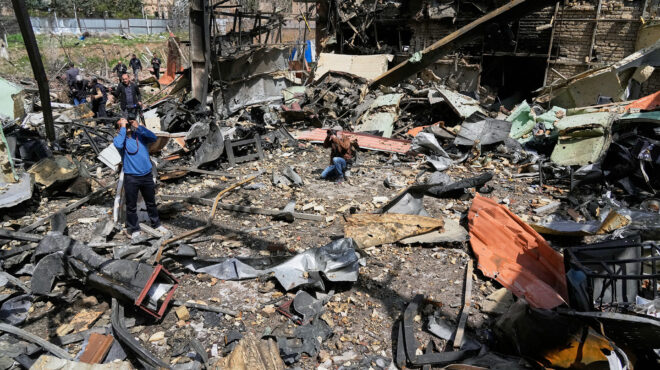 ο-λαβρόφ-προτρέπει-τις-ηπα-να-εγκαταλ-564161743