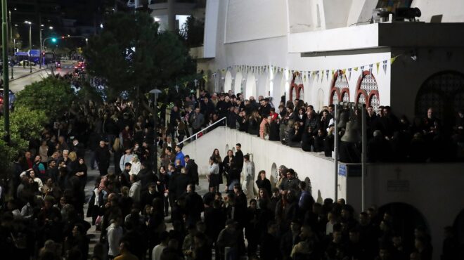 επιτέλους-ανάσταση-στον-νέο-κόσμο-χωρ-564172552