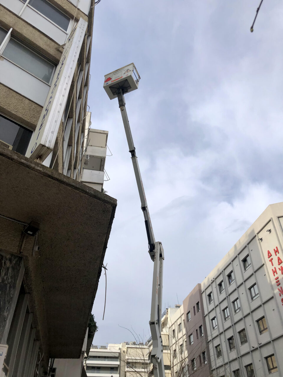 Ειδικές φωλιές για χελιδόνια σε σχολεία και κτίρια του Δήμου Αθηναίων-1