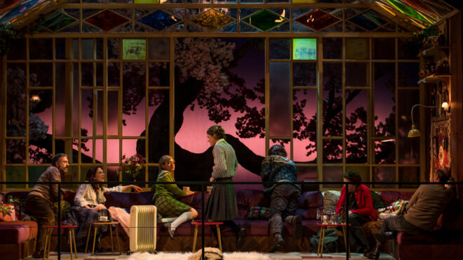 σέλφι-στον-κήπο-του-τσέχοφ-564168511