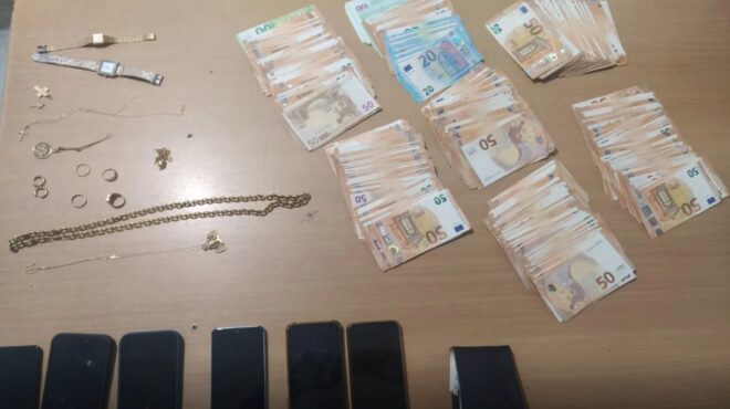 δομοκός-απάτη-με-μαϊμού-εφοριακό-πο-564248929
