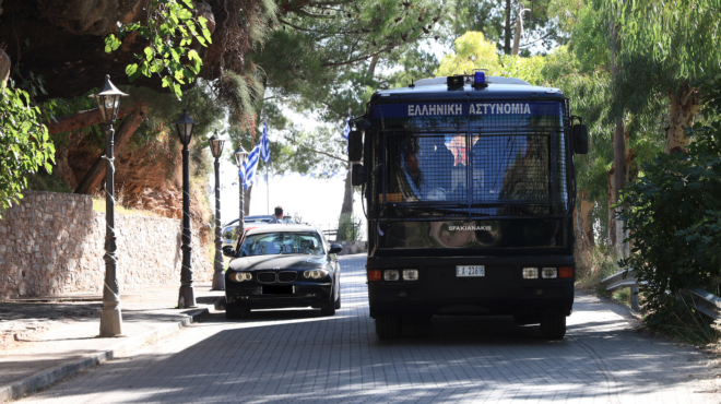 βορίζια-εκβιασμοί-ξυλοδαρμοί-εμπρησ-564233824