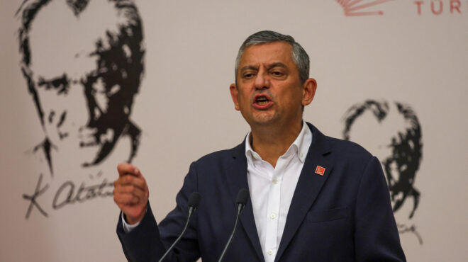 τουρκία-καθαιρείται-η-ηγεσία-του-chp-564242248