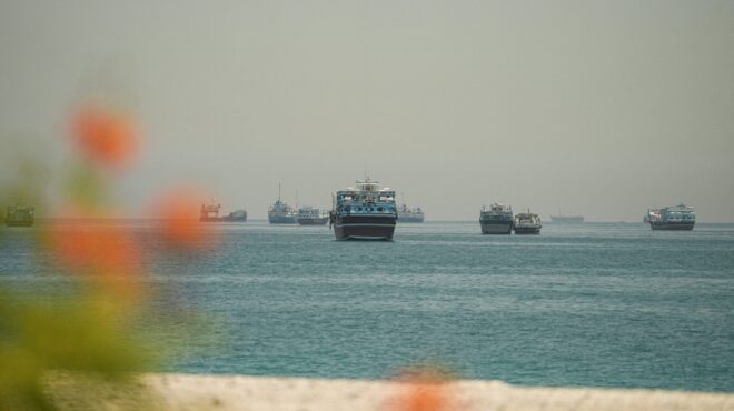 σε-πλοίο-του-επιχειρηματικού-ιδρύματ-564250975