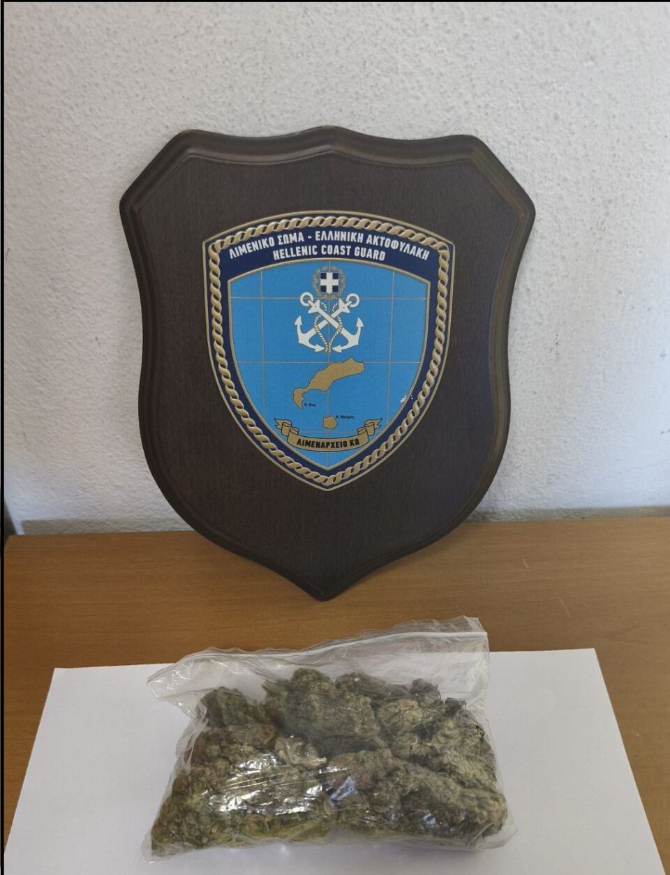 Delivery ναρκωτικών στα νησιά: Το κρησφύγετο στους Αμπελόκηπους και τα ασυνόδευτα δέματα-1