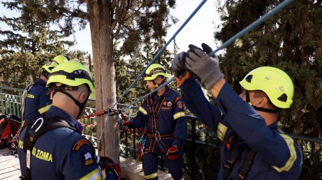 επιχείρηση-διάσωσης-αυστριακού-μοτο-564220825