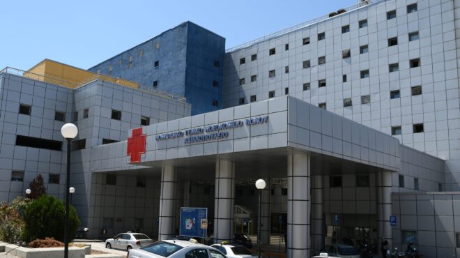 βόλος-στο-νοσοκομείο-με-μηνιγγίτιδα-μ-564255424