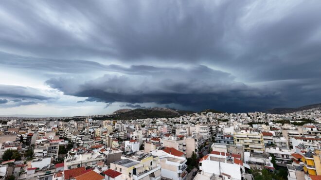 καιρός-αστατο-σκηνικό-με-βροχές-και-κα-564236647