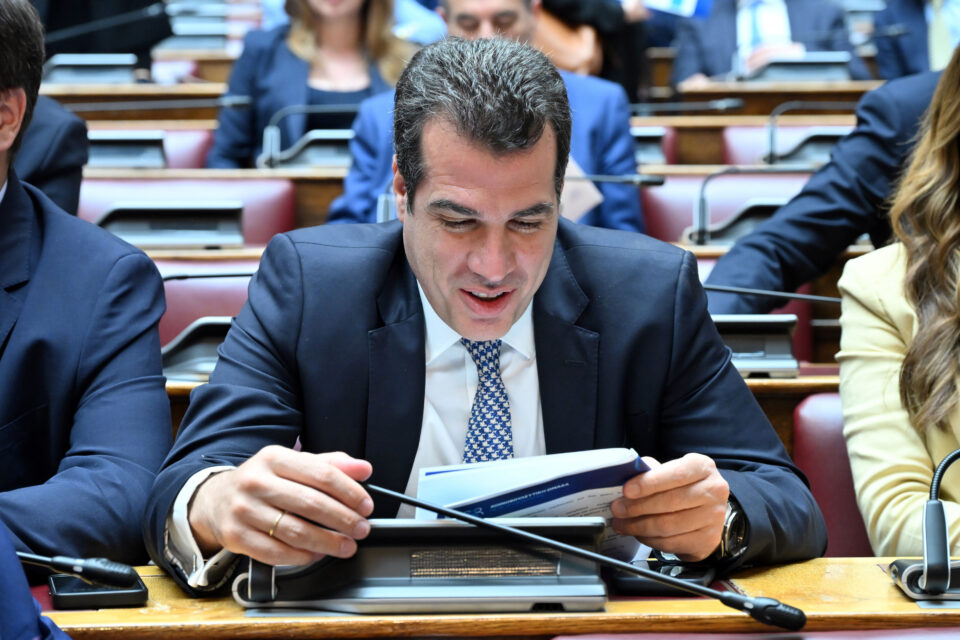 Συνεδρίαση Ν.Δ.: Αιχμές κατά Κοβέσι, ασυμβίβαστο και εσωτερικά πυρά-5