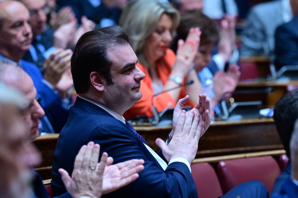 Συνεδρίαση Ν.Δ.: Αιχμές κατά Κοβέσι, ασυμβίβαστο και εσωτερικά πυρά-3