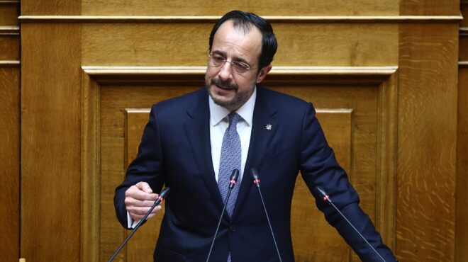 η-ιστορική-ομιλία-του-νίκου-χριστοδου-564227359