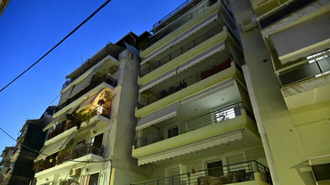 πειραιάς-καταθέτει-ο-σύντροφος-της-24χρ-564230155