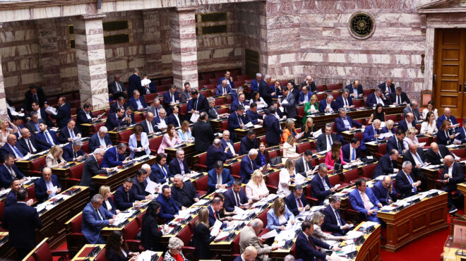 μπλόκο-στην-εξεταστική-με-απούσα-την-α-564244480