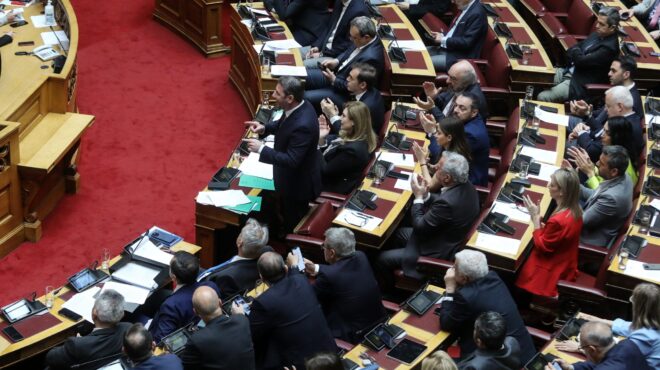υποκλοπές-με-όριο-151-ψήφων-η-απόφαση-για-564241570