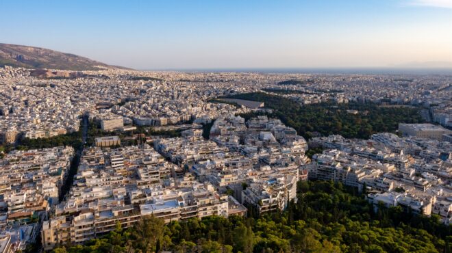 ποιοι-απαλλάσσονται-από-τον-φόρο-μετα-564228109
