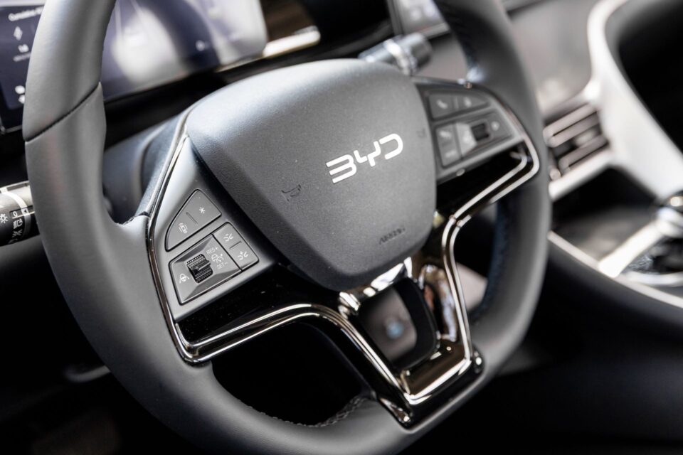 Geely Starray EM-i vs BYD Sealion 5 DM-i: Στον αστερισμό των plug-in υβριδικών-10