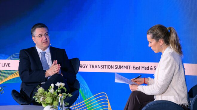 εξι-υπουργοί-μιλούν-στο-energy-transition-summit-για-την-εν-564226516