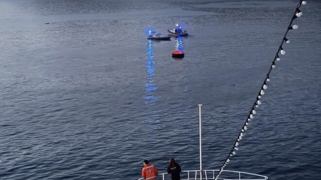 βυθίστηκε-φορτηγό-πλοίο-βόρεια-της-αν-564210661