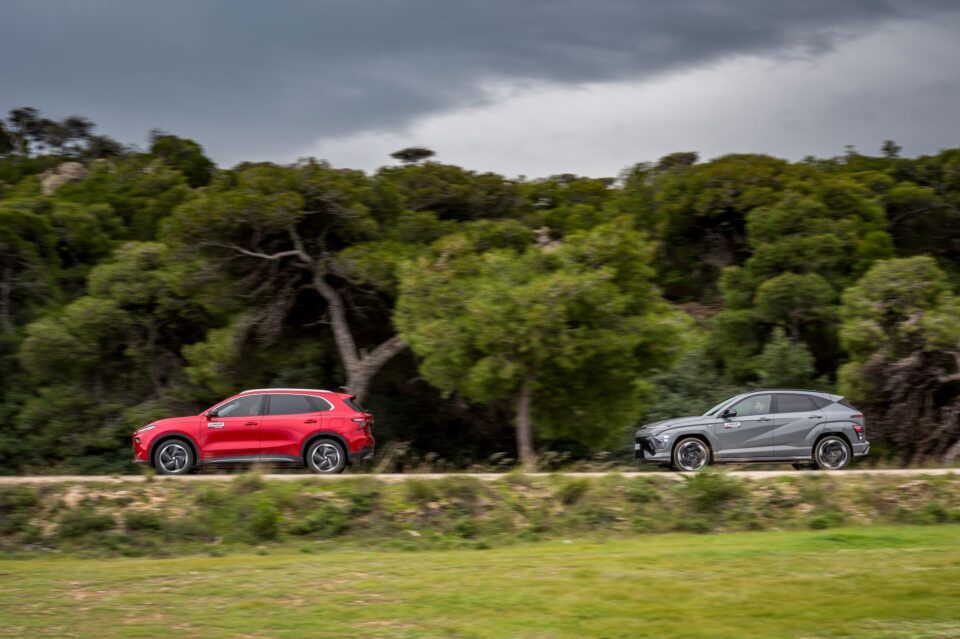 Συγκρίνουμε το Hyundai Kona Electric με το MGS5 EV-8