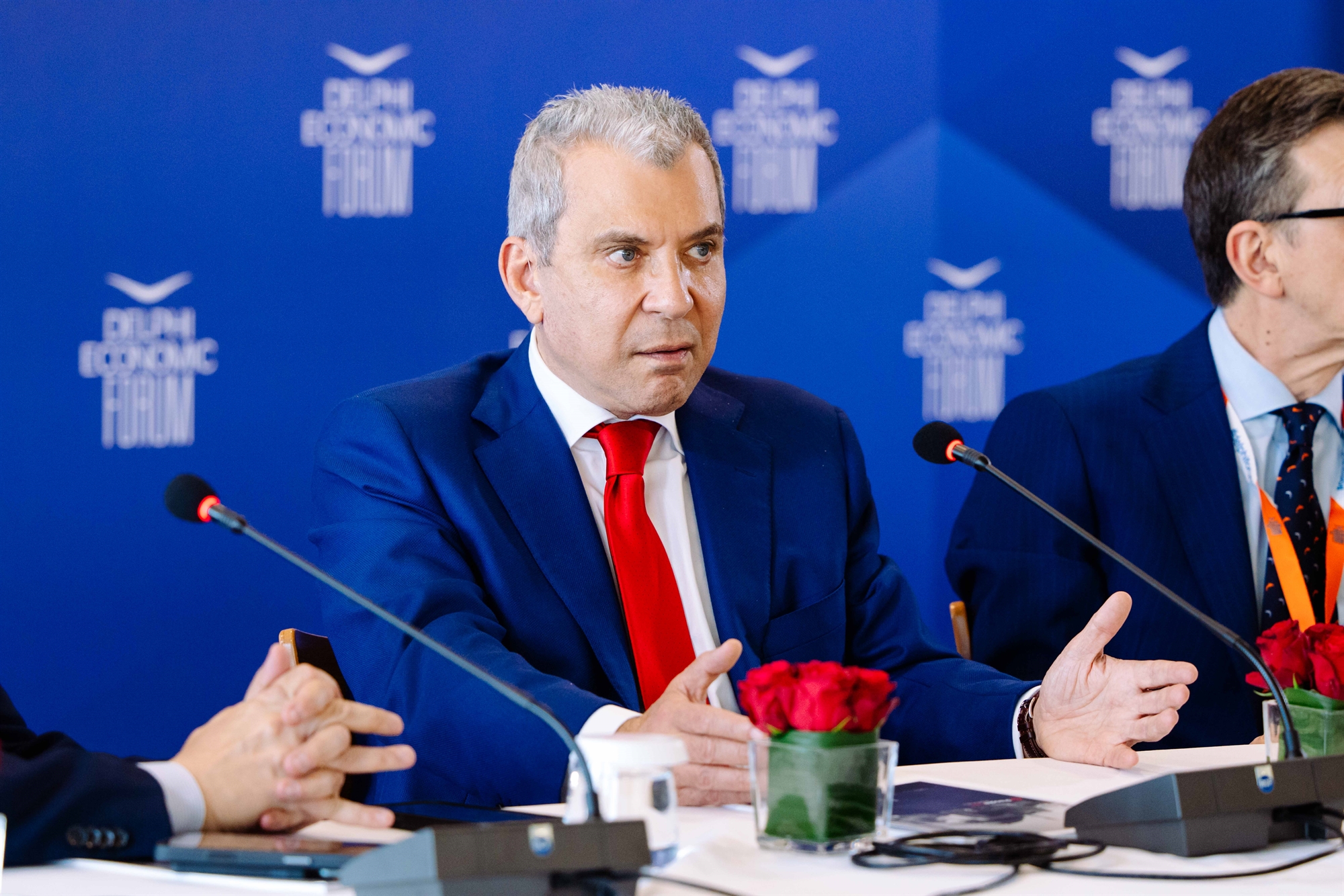 Ενα φιλόδοξο σχέδιο για το μέλλον των Ρωμιών της Πόλης στο συνέδριο των Δελφών-2