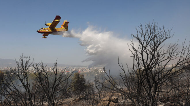 με-18-500-πυροσβέστες-4-000-οχήματα-και-100-βάσεις-dro-564242104