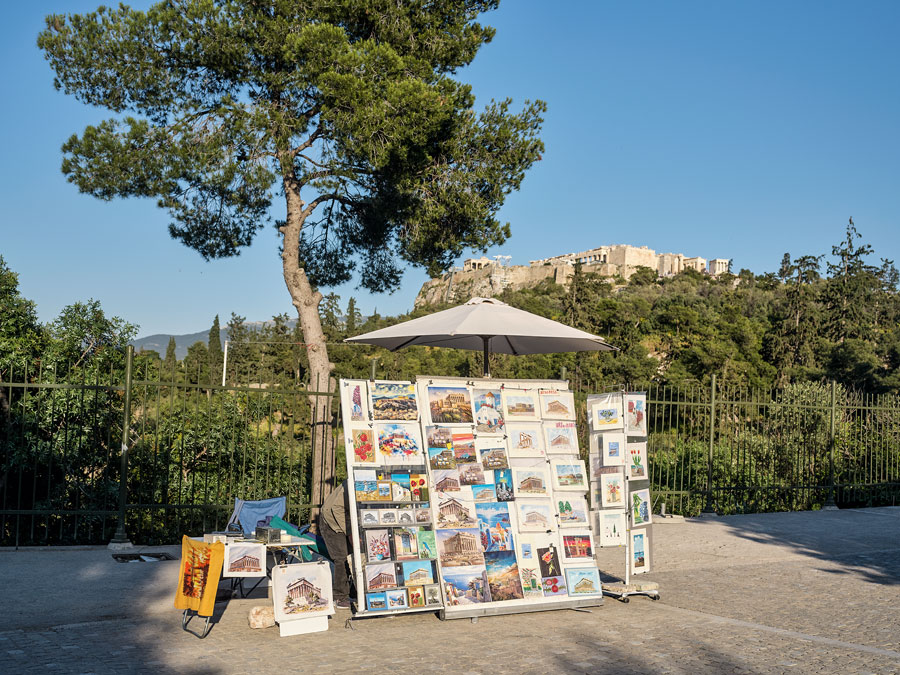 Υπαίθρια αγορά και πάλκο στη σκιά της Ακρόπολης-3