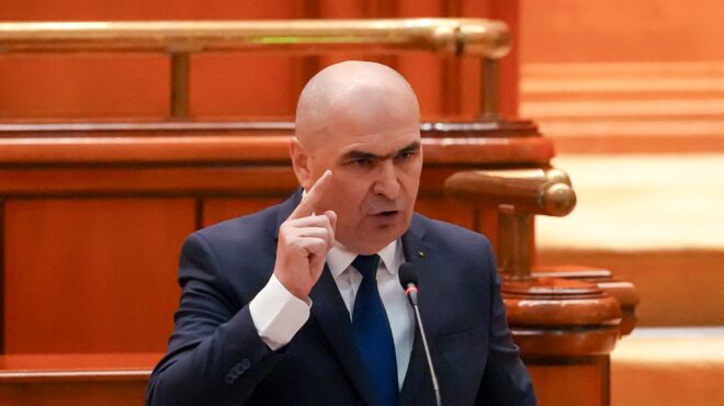 κρίση-στη-ρουμανία-με-την-κατάρρευση-τ-564209989