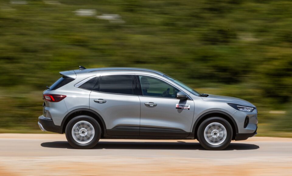 Δοκιμή: Πλήρως υβριδικό Ford Kuga με 180 ίππους-4