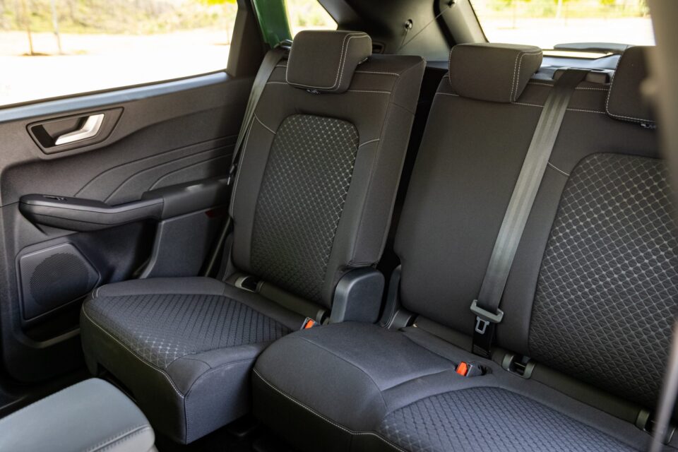 Δοκιμή: Πλήρως υβριδικό Ford Kuga με 180 ίππους-6