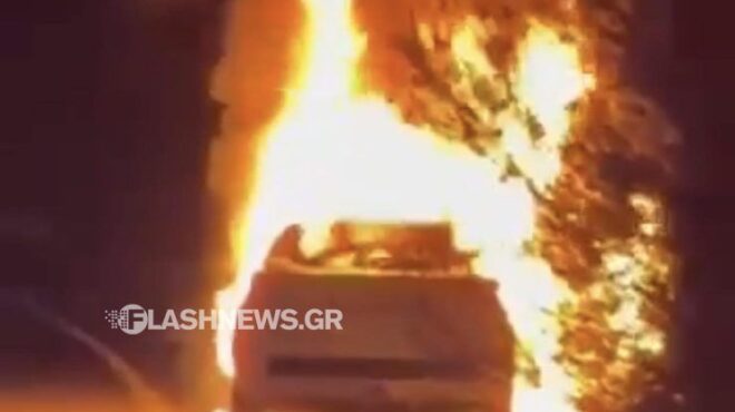 χανιά-στις-φλόγες-αυτοκίνητο-στον-βοα-564250222