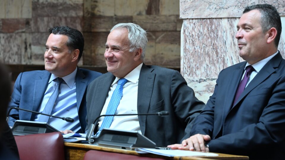 Συνεδρίαση Ν.Δ.: Αιχμές κατά Κοβέσι, ασυμβίβαστο και εσωτερικά πυρά-1