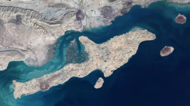 ιράν-εκρήξεις-ακούστηκαν-στο-νησί-κεσ-564235210