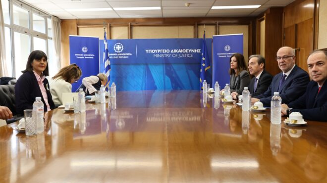 τι-απαντά-το-υπουργείο-δικαιοσύνης-γι-564244699