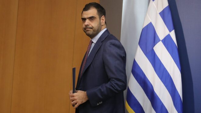 μαρινάκης-σε-πανικό-το-πασοκ-ο-τσίπρ-564253252