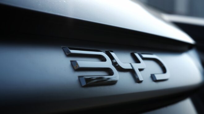 byd-βολιδοσκοπεί-ευκαιρίες-για-εξαγορά-564225208