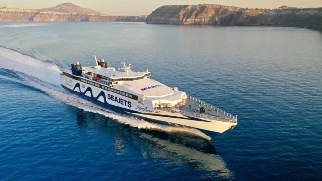πάρος-ηρθη-η-απαγόρευση-απόπλου-του-superru-564247237