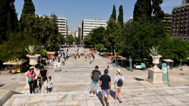 καιρός-το-καλοκαίρι-μάς-χτυπά-την-πόρτ-564258688