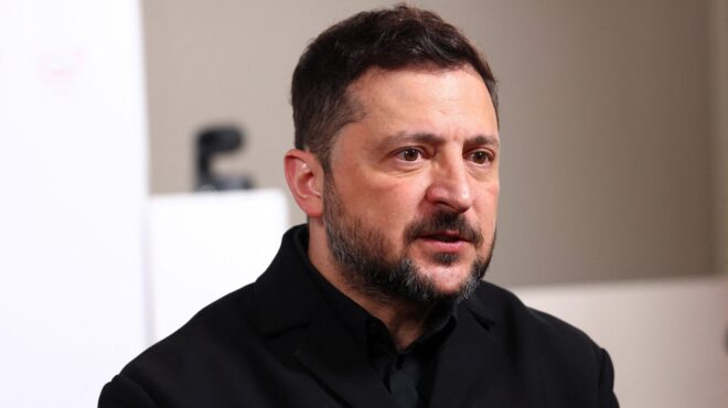 sos-από-ζελένσκι-οι-ρώσοι-προετοιμάζον-564298393