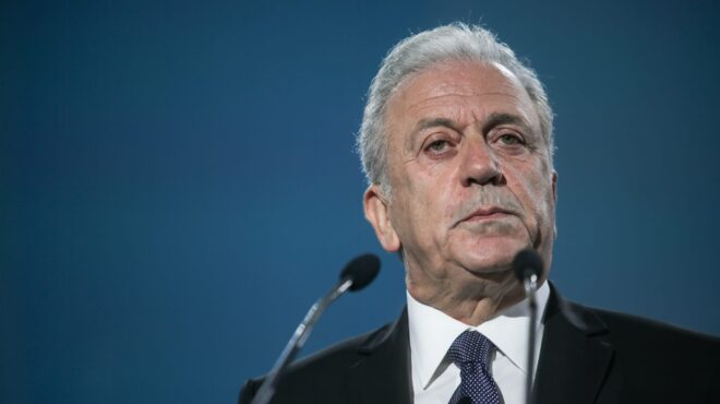 τι-απαντά-η-κομισιόν-στις-δηλώσεις-αβρ-564301843