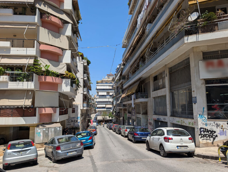 Πόλεις χωρίς πάρκινγκ: Πώς θα μεταμόρφωνε την Κυψέλη η αυτόνομη οδήγηση-3